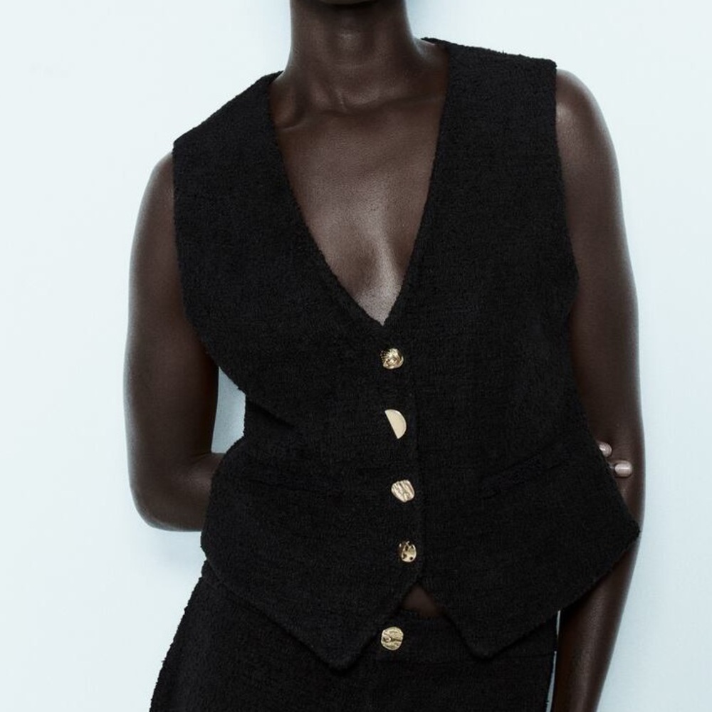 Zara boucle gold buttons black vest